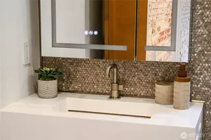 3037 NE Harrison Dr, Issaquah, WA 98029 - Photo 32