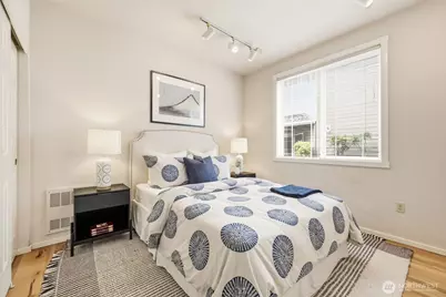 4322 NE 5th Court #106, Renton, WA 98059 - Photo 14