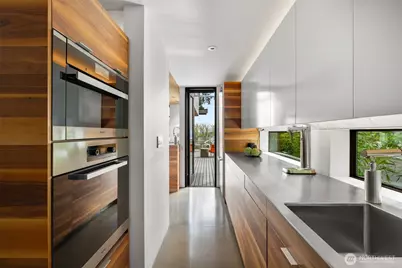 420 34th Avenue, Seattle, WA 98122 - Photo 12