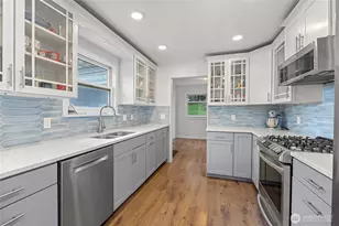2601 17th St, Anacortes, WA 98221 - Photo 10