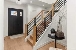 13121 NE 104th St, Kirkland, WA 98033 - Photo 4
