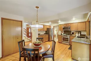 20525 NE 68th St, Redmond, WA 98053 - Photo 10