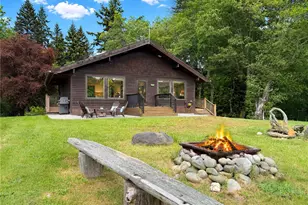 17B Whidbey Island Dr, Hat Island, WA 98206 - Photo 6