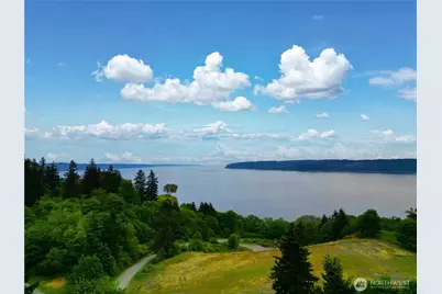 17 B Whidbey Island Drive, Hat Island, WA 98206 - Photo 4
