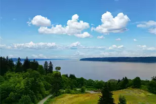 17B Whidbey Island Dr, Hat Island, WA 98206 - Photo 4
