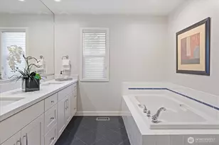 3320 165th Pl NE, Bellevue, WA 98008 - Photo 16
