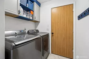 735 NE Marric Ct, Bremerton, WA 98311 - Photo 18