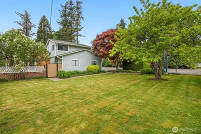 4511 88th Street SW, Mukilteo, WA 98275 - Photo 24