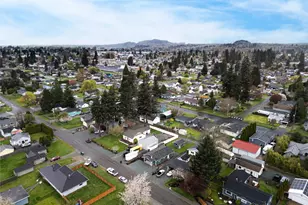 944 Fidalgo St, Sedro Woolley, WA 98284 - Photo 26