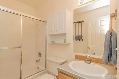 555 Ensign Avenue NW, Ocean Shores, WA 98569 - Photo 22