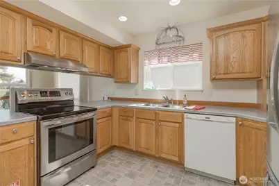 555 Ensign Avenue NW, Ocean Shores, WA 98569 - Photo 10