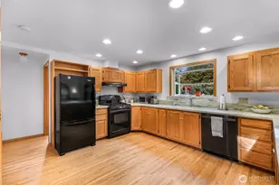 9515 Sunrise Rd, Blaine, WA 98230 - Photo 14