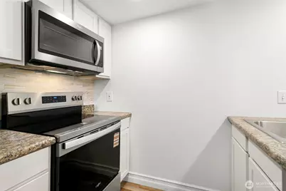 708 6th Avenue S #E104, Kent, WA 98032 - Photo 6