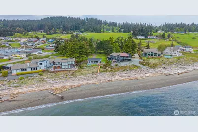 1818 E Lola Beach Lane, Oak Harbor, WA 98277 - Photo 32