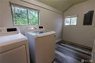 1088 Beach Ave, Marysville, WA 98270 - Photo 10