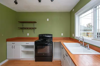 1117 E 4th Street, Port Angeles, WA 98362 - Photo 14