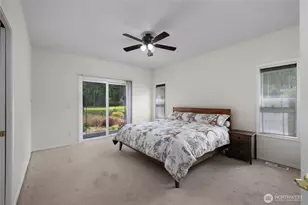 4036 Campus Green Dr NE, Lacey, WA 98516 - Photo 14