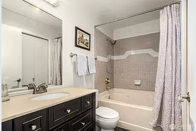2040 13th Avenue W #33, Seattle, WA 98119 - Photo 14