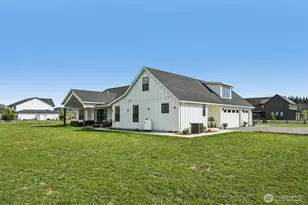 270 Tulip Ln, Woodland, WA 98674 - Photo 34