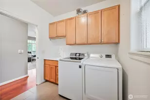 148 W Canyonview Dr, Longview, WA 98632 - Photo 18