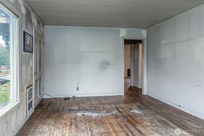 7035 S 127th Street, Seattle, WA 98178 - Photo 16