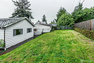 7035 S 127th Street, Seattle, WA 98178 - Photo 4