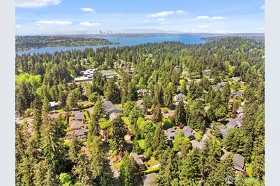 11000 SE 24th Place, Bellevue, WA 98004 - Photo 40