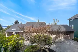3508 W 8th St, Anacortes, WA 98221 - Photo 6
