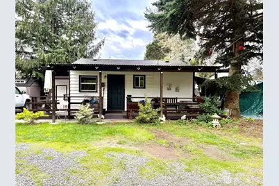 10030 30th Avenue SW, Seattle, WA 98146 - Photo 2