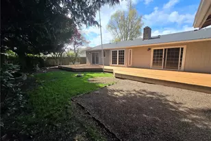 4002 Oak St, Longview, WA 98632 - Photo 30