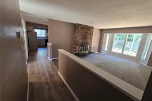 4002 Oak St, Longview, WA 98632 - Photo 8