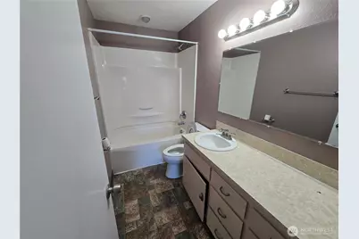 4002 Oak Street, Longview, WA 98632 - Photo 14