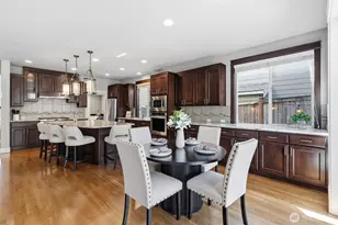 27260 SE 19th Pl, Sammamish, WA 98075 - Photo 12