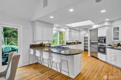 8402 SE 53rd Place, Mercer Island, WA 98040 - Photo 14