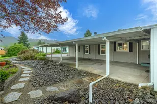 836 Harman Way S, Orting, WA 98360 - Photo 34