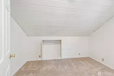 8413 309th Place SE, Issaquah, WA 98027 - Photo 12
