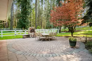 16 Bridlewood Cir, Kirkland, WA 98033 - Photo 6