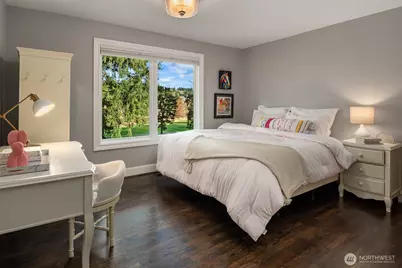 2242 79th Avenue NE, Medina, WA 98039 - Photo 18