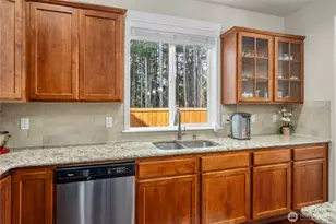 3213 Emma Ct SE, Olympia, WA 98501 - Photo 10