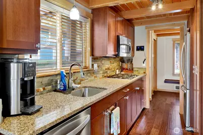 990 S Lake Whatcom #57, Sedro Woolley, WA 98284 - Photo 10
