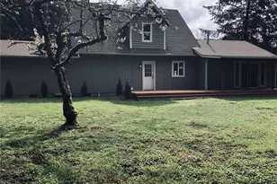 8624 Oxford Dr SE, Lacey, WA 98503 - Photo 2