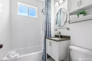 8084 Falls Ave SE, Snoqualmie, WA 98065 - Photo 16