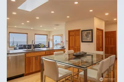 3109 S City Lights Place, Port Angeles, WA 98362 - Photo 12