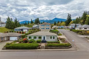 3109 S City Lights Pl, Port Angeles, WA 98362 - Photo 2