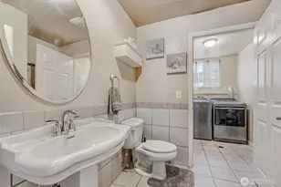 11031 Cornell Ave S, Seattle, WA 98178 - Photo 24