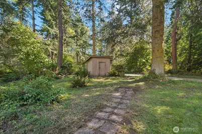 1830 Amber View Place, Camano Island, WA 98282 - Photo 32