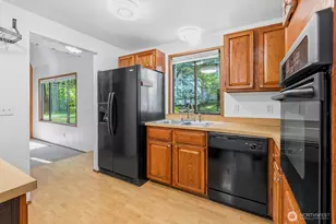 7651 Redstart Dr SE, Olympia, WA 98513 - Photo 16