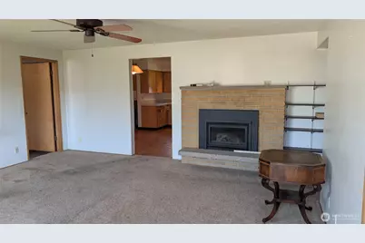 803 13th Street SW, Puyallup, WA 98371 - Photo 4