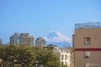 924 2nd Avenue W, Seattle, WA 98119 - Photo 28