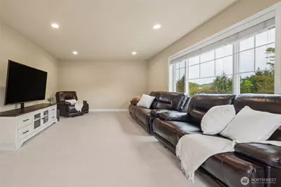 6701 W Crest View Loop SE, Snoqualmie, WA 98065 - Photo 28